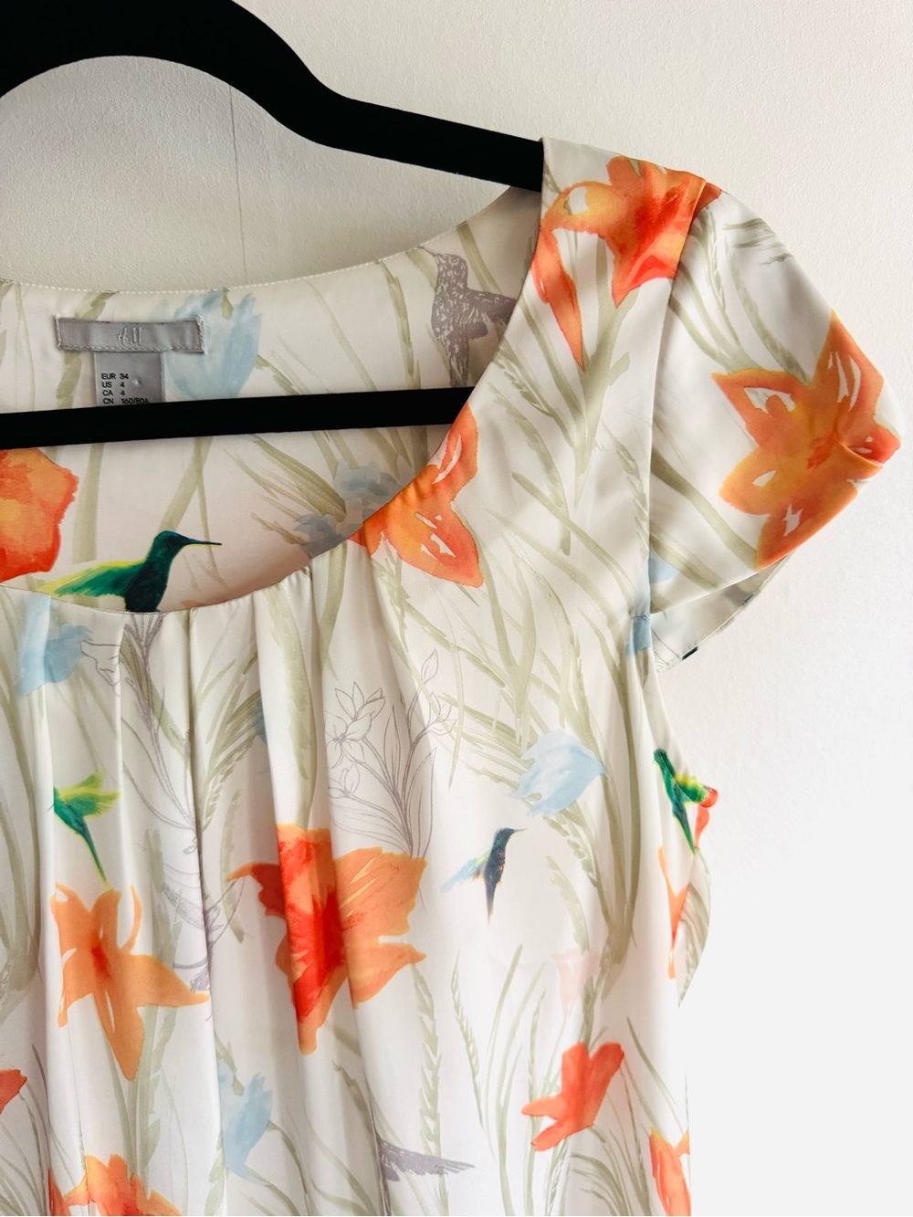 H & M Floral Orange & Cream Cap-Sleeve Dress